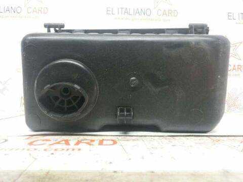 Foto 4ª: Guantera Ford Focus AMBIENTE D) BERLINA 116CV 85KW [KKDA] (2006)