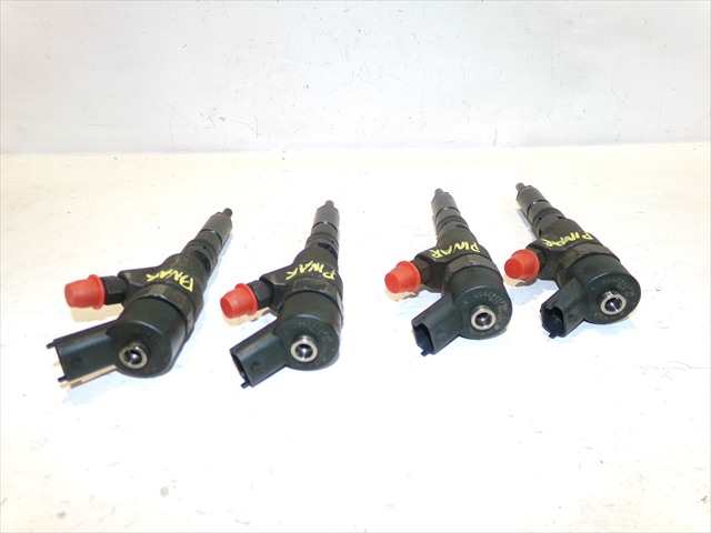 Foto 3ª: Inyectores Citroen C5 2.0 HDI 2001-2004 [RHZ] (2003)