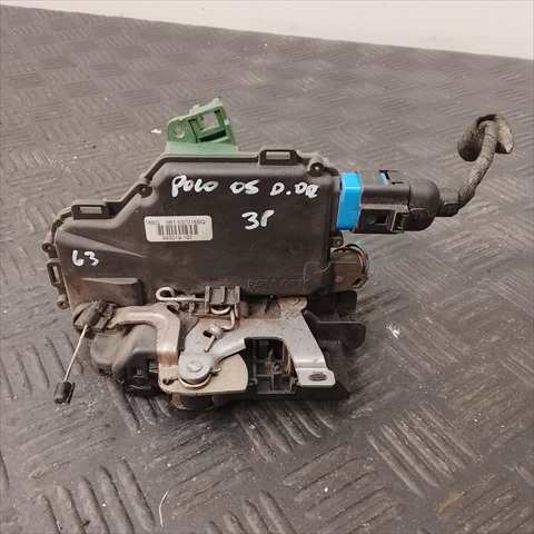 Cerradura Puerta Delantera Derecha Volkswagen Polo 0.1 3 PUERTAS