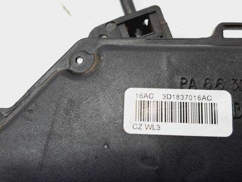 Foto 3ª: Cerradura Puerta Delantera Derecha Volkswagen Golf 1.9 TDI BERLINA 105CV 77KW [BXE] (2007)