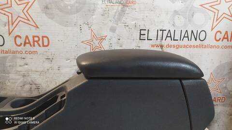 Foto 3ª: Consola Central Peugeot 308 CONFORT 109CV 80KW [9HX O 9H02] (2010)