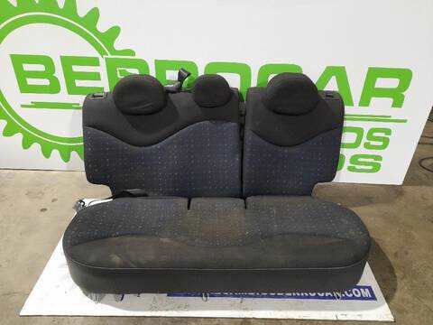 Foto 1ª: Asientos Traseros Citroen C3 1.4 HDI 68CV [8HZ (DV4TD)] (1995)