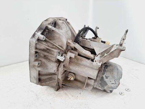 Foto 4ª: Caja Cambios Renault Clio AUTHENTIQUE GRANDTOUR 86CV 63KW [K9K T7] (2008)