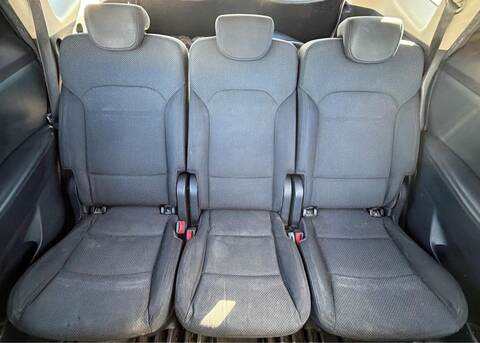 Asientos Traseros Kia Carens DRIVE 116CV 85KW