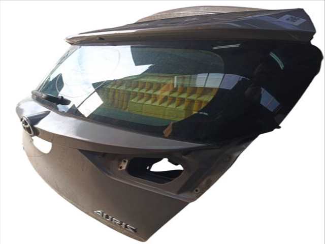 Foto 2ª: Portón Toyota Auris 2.0 D-4D ADE186_ ADE186R) (2012)