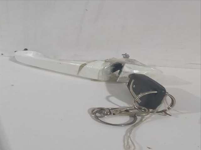 Maneta Exterior Delantera Izquierda Toyota Yaris ACTIVE 112CV