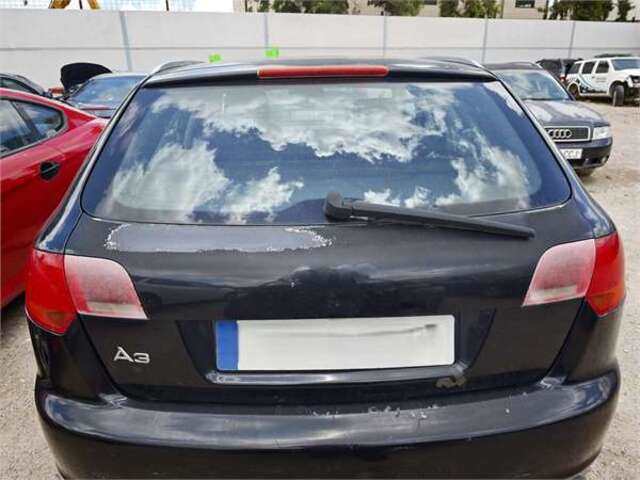 Portón Audi A3 1.9 TDI AMBITION [1.9 LTR. - 77 KW TDI]