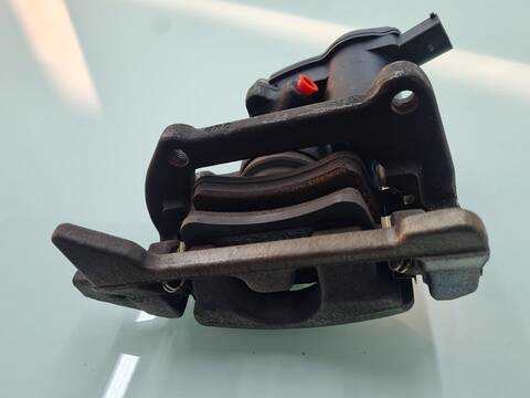 Foto 2ª: Pedal Embrague Audi A6 2.0 TDI ULTRA BERLINA 190CV 140KW [CNH] (2015)