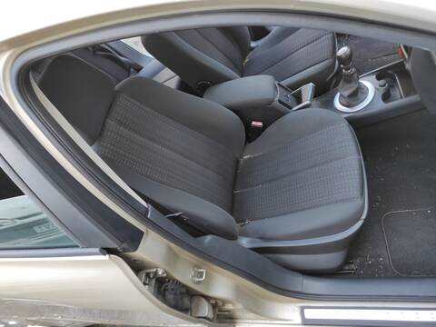 Foto 1ª: Asiento Delantero Derecho Renault Megane K9K732 BERLINA II BERLINA 5P (2006)