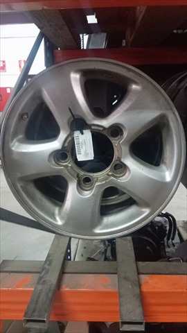 LLanta Aleacion Toyota Land Cruiser 4.7 G UZJ 100