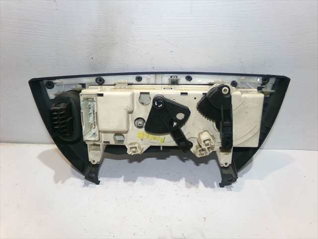 Foto 2ª: Mando Calefacción A. A. Renault Megane 1.6 G 1996-1998 [K7M] (1998)