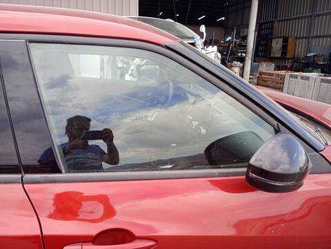 Foto 2ª: Elevalunas Eléctrico Delantero Derecho Nissan Juke N-CONNECTA 117CV 86KW [HRA0] (2021)