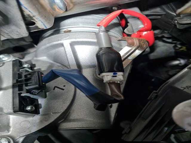 Foto 4ª: Columna Dirección Toyota Auris 1.8 HYBRID ZWE186_) 136CV 100KW [2ZR-FXE] (2018)