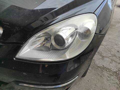 Faro Izquierdo Mercedes Clase B 150 640940