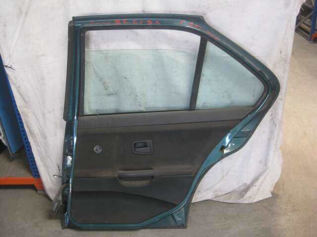 Foto 2ª: Puerta Trasera Derecha Bmw Serie 3 325 G I 192CV E36) (1993)