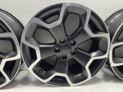 Foto 3ª: Juego LLantas Subaru XV EE20 (2016)