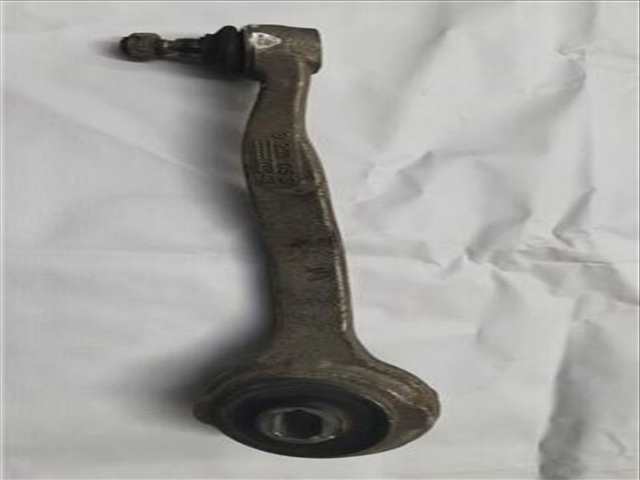 Foto 1ª: Brazo Suspension Delantero Derecho Mercedes Clase C 160 FAMILIAR