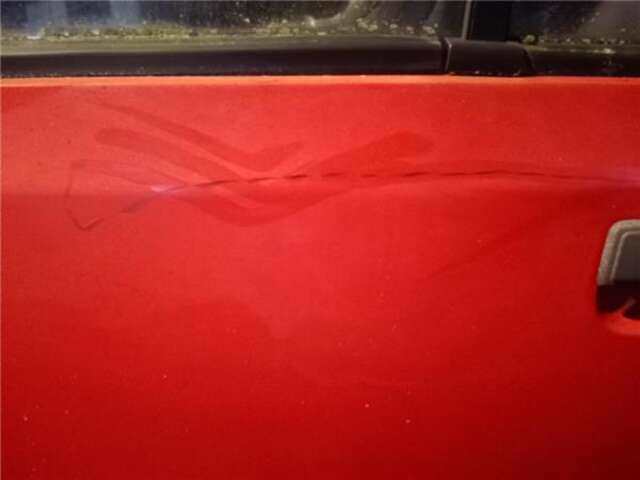 Foto 3ª: Puerta Trasera Izquierda Peugeot 205 1.8 DIESEL [161A (XUD7)]