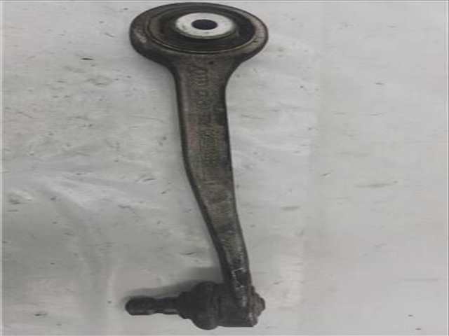 Foto 3ª: Brazo Suspension Delantero Izquierdo Audi A4 2.0 TDI 16V 103KW) [2 0 LTR. - 103 KW TDI] BERLINA 140CV