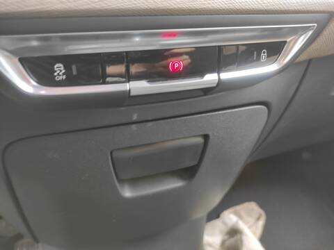 Freno de Mano Citroen C4 1.6 BLUEHDI 120CV 88KW DV6FC PICASSO/SPACETOURER AH01