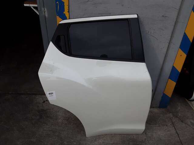 Puerta Trasera Derecha Nissan Juke 1.2 TCE 115CV 0CV