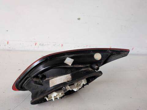 Piloto Trasero Izquierdo Opel Astra COSMO 1.7 16V CDTI 125CV