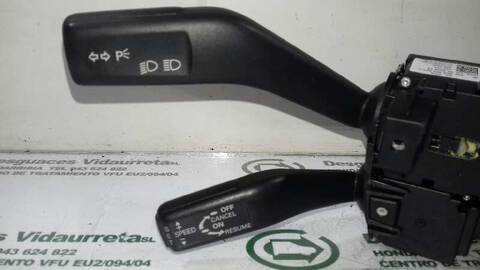 Foto 3ª: Mando Multifuncion Volkswagen Passat 2.0 TDI BERLINA 140CV 103KW [BKP] (2005)