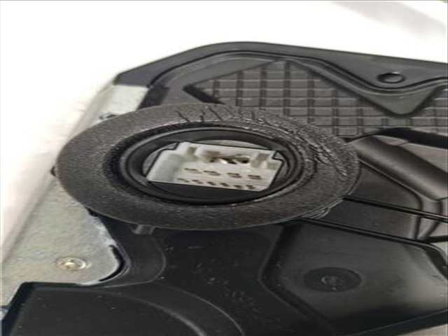 Foto 2ª: Cerradura Puerta Delantera Izquierda Lexus UX HEV 152CV [XM20A-U91C] (2021)