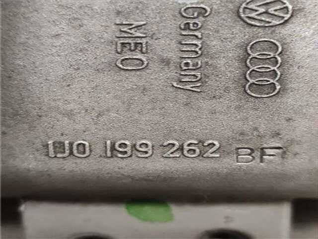 Foto 2ª: Soporte Motor Audi A3 1.9 TDI AMBIENTE [1.9 LTR. - 96 KW TDI] [ASZ]