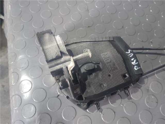Foto 2ª: Cerradura Puerta Trasera Derecha Toyota Prius HÍBRIDO BASIS [HÍBRIDO 57 KW ( 1.5 LTR. - 57 CAT)] [1NZ-FXE]