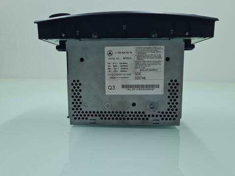 Foto 4ª: Sistema Audio Radio CD Mercedes Clase ML 320 3.0 CDI W164) 224CV 165KW 164.122) [OM642940] (2006)