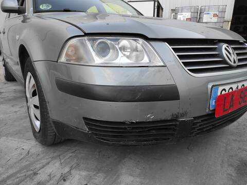 Foto 3ª: Paragolpes Delantero Volkswagen Passat ALT BERLINA (2002)