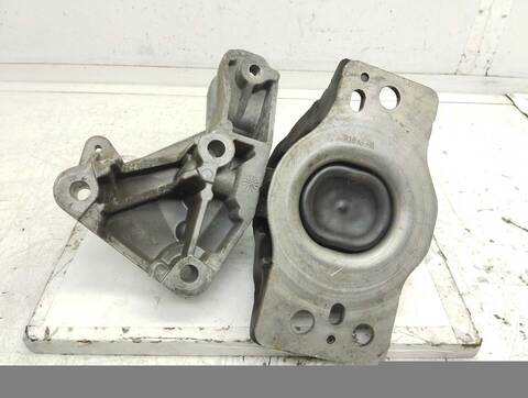 Foto 2ª: Soporte Motor Nissan Primera ACENTA BERLINA 120CV 88KW [F9Q] (2001)