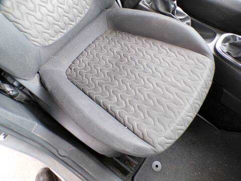 Foto 2ª: Asiento Delantero Derecho Opel Corsa A12XER (2013)