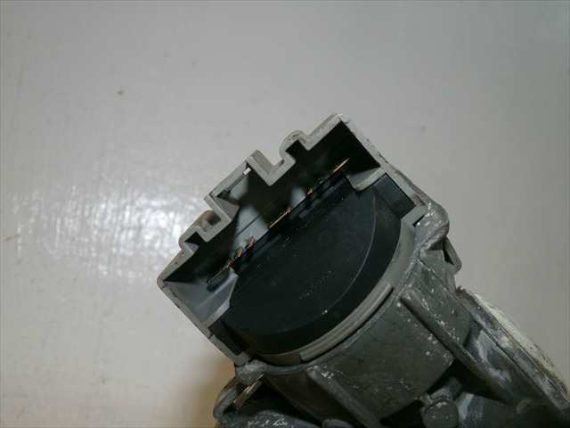 Foto 4ª: Antirrobo Ford Focus 1.8 TDCI 1998-2004 [F9DA] (2001)