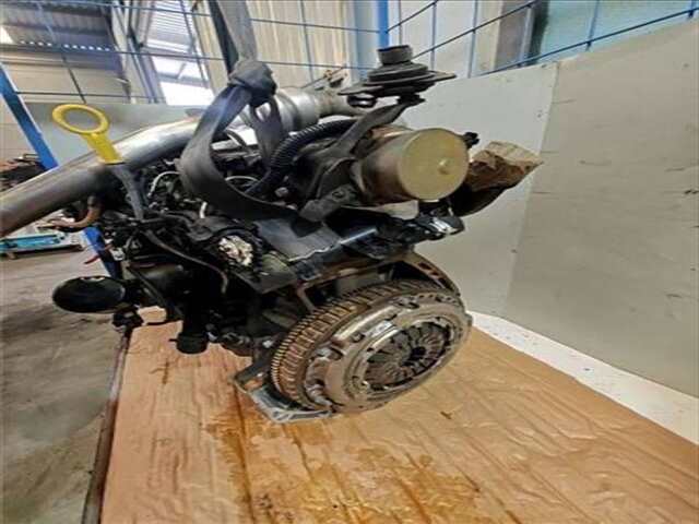Foto 3ª: Motor Completo Renault Scenic 1.5 GRAND CONFORT DYNAMIQUE [1.5 LTR. - 74 KW DCI DIESEL] (JM)(2003-_) [K9KF7]