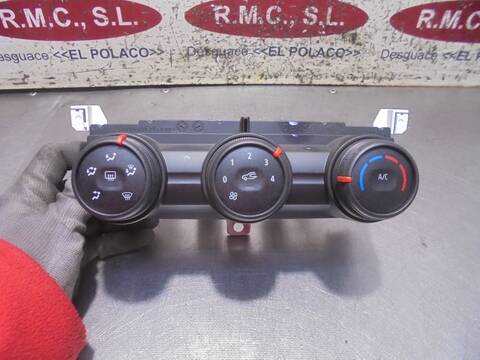 Mando Calefacción A. A. Renault Clio BUSINESS 86CV 63KW
