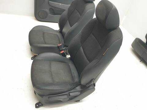 Foto 3ª: Juego Asientos Completos Hyundai i30 1.6 122CV [G4FC] (2007)