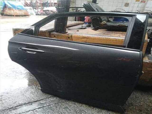 Puerta Trasera Derecha DS 7 1.5 PERFORMANCE LINE [1.5 LTR. - 96 KW BLUE-HDI FAP]