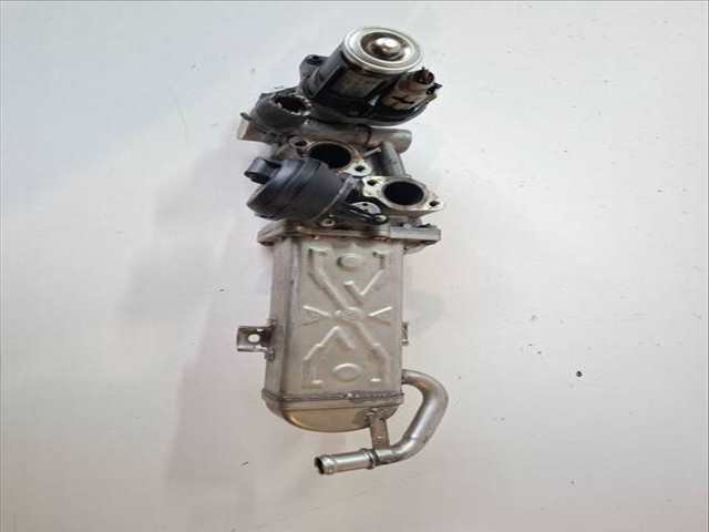 Foto 1ª: Valvula EGR Volkswagen Caddy FURGON 4MOTION 110CV (2010)