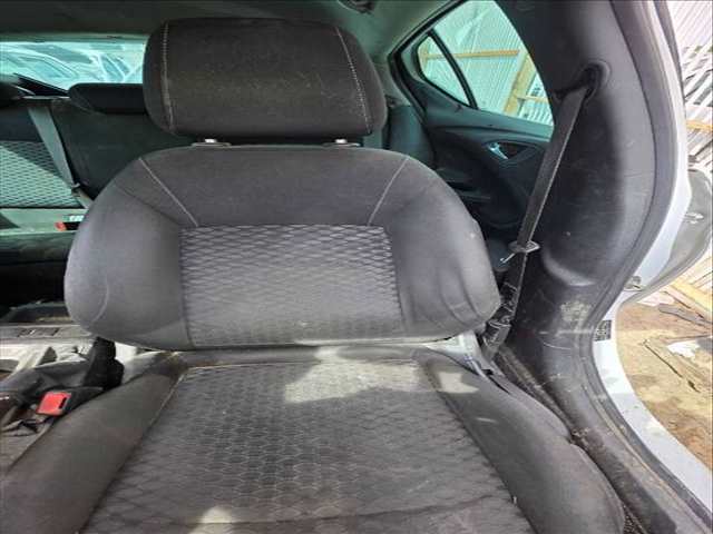 Foto 2ª: Asientos Traseros Opel Astra B10XFL BERLINA (2018)