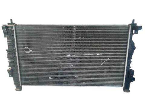 Radiador Motor Opel Astra 2.0 CDTI 08)