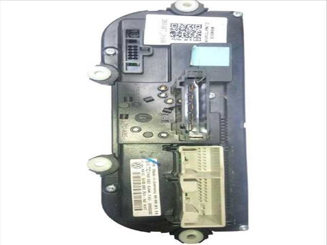 Foto 2ª: Mando Climatizador Volkswagen Golf 1.4 16V 80CV (2003)