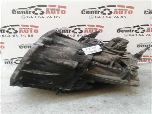 Foto 4ª: Caja Cambios Renault Scenic 1.9 CONFORT EXPRESSION [1 9 LTR. - 96 KW DCI DIESEL FAP] 131CV JM) 2003 )