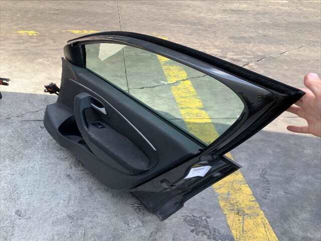Foto 2ª: Puerta Delantera Derecha Volkswagen Polo 1.2TSI 16V 0CV [CJZ] (2015)