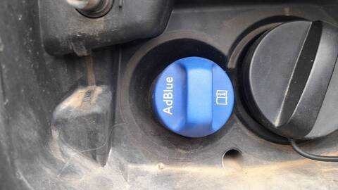 Foto 2ª: Deposito AdBlue Citroen C5 1.5 BLUEHDI 130 ACYHZJ ACYHZR) AIRCROSS 131CV 96KW [YH01] (2019)