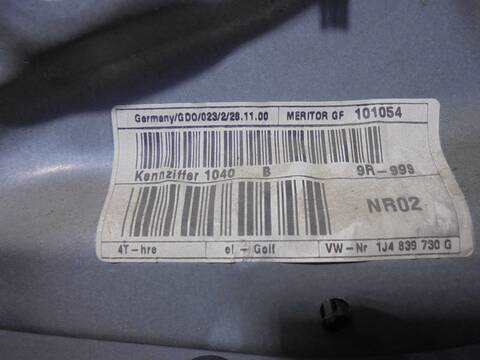 Foto 3ª: Elevalunas Manual Trasero Derecho Volkswagen Golf BASICO BERLINA 116CV 85KW [AJM] (2000)