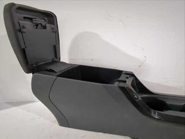 Foto 3ª: Consola Central Toyota Corolla 1.8 VVTI HYBRID ZWE219) 140CV [2ZR-FXE] (2018)