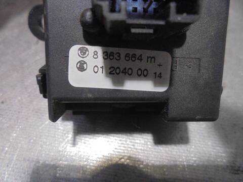 Foto 3ª: Mando Multifuncion Bmw Serie 5 518 525D BERLINA 163CV 120KW [25-6D-1 D] (2002)