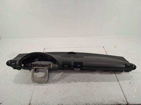 Salpicadero Mercedes Clase C 160 1.8 CAT COUPE 163CV 120KW